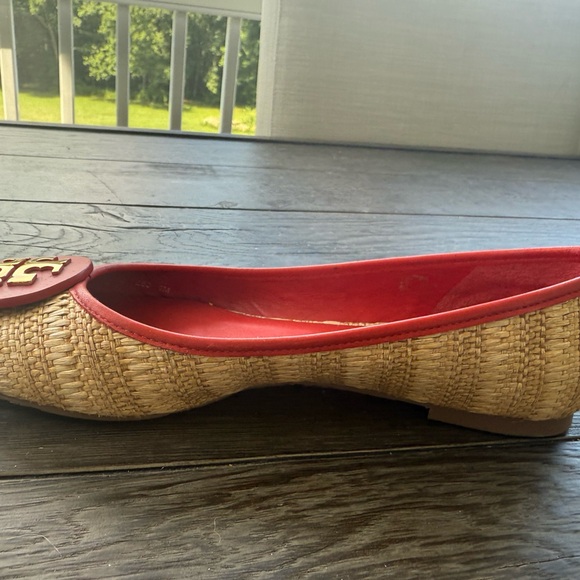 Tory Burch Red Raffia and Tan Flats Size 9 - Picture 5 of 9